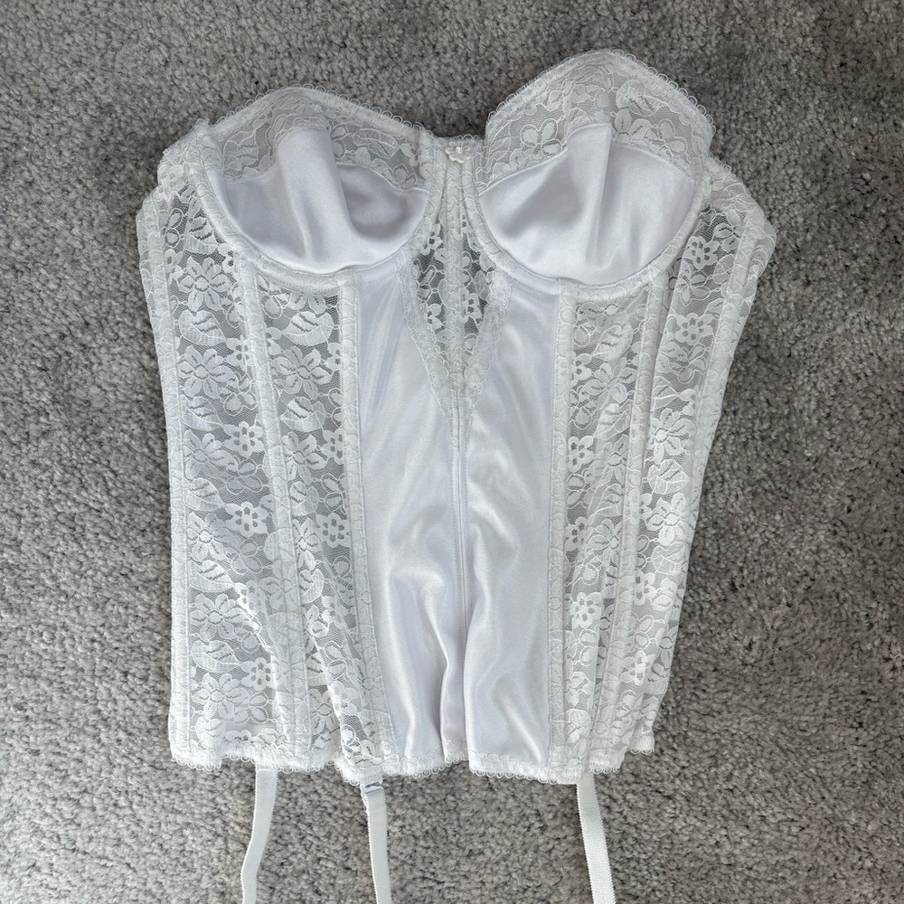 White Lace Bustier Corset